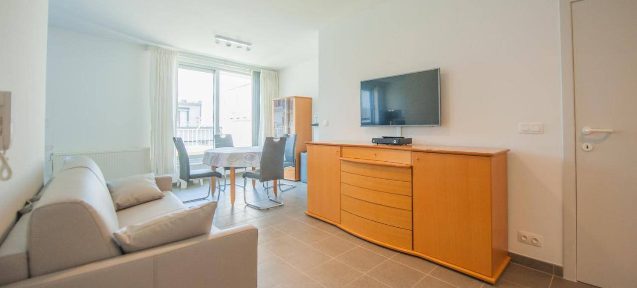Studio Met Groot Zonneterras Centrum Oostende מראה חיצוני תמונה